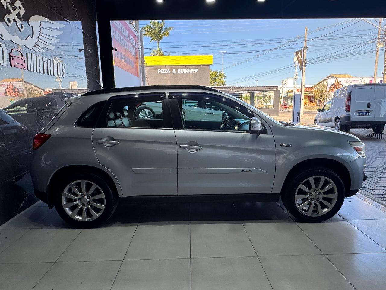 MITSUBISHI ASX