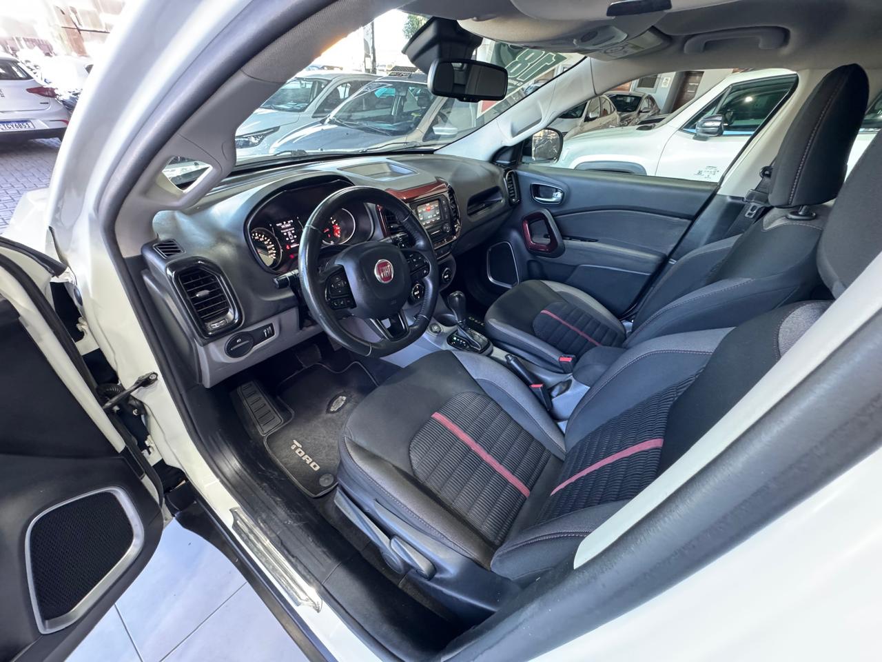 FIAT TORO