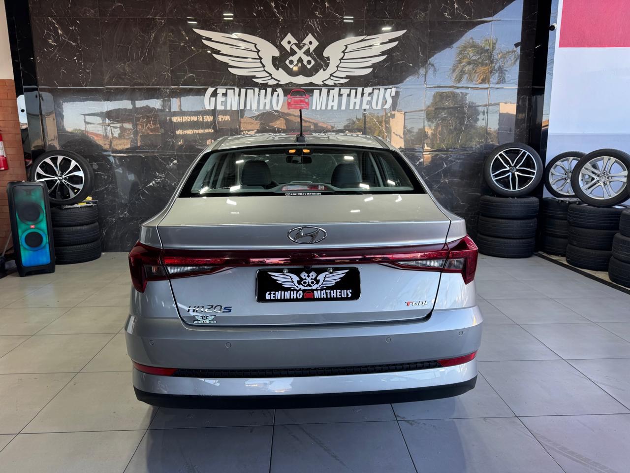 HYUNDAI HB20S