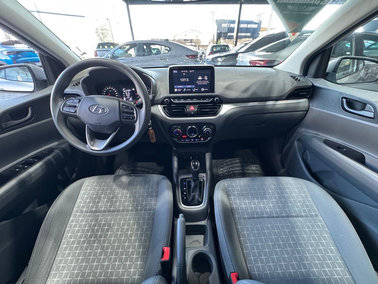 HYUNDAI HB20S
