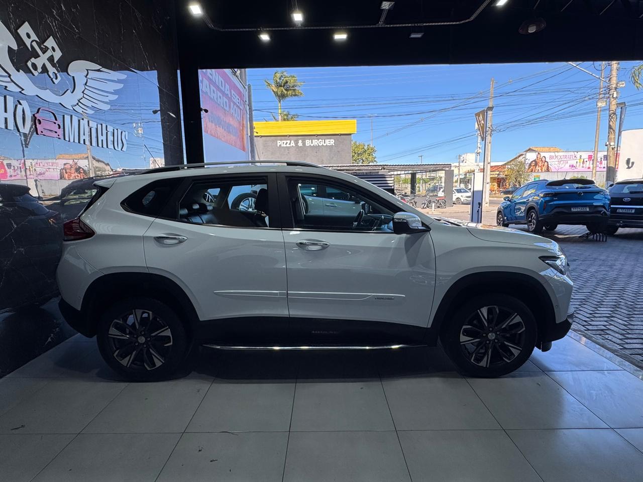 CHEVROLET TRACKER