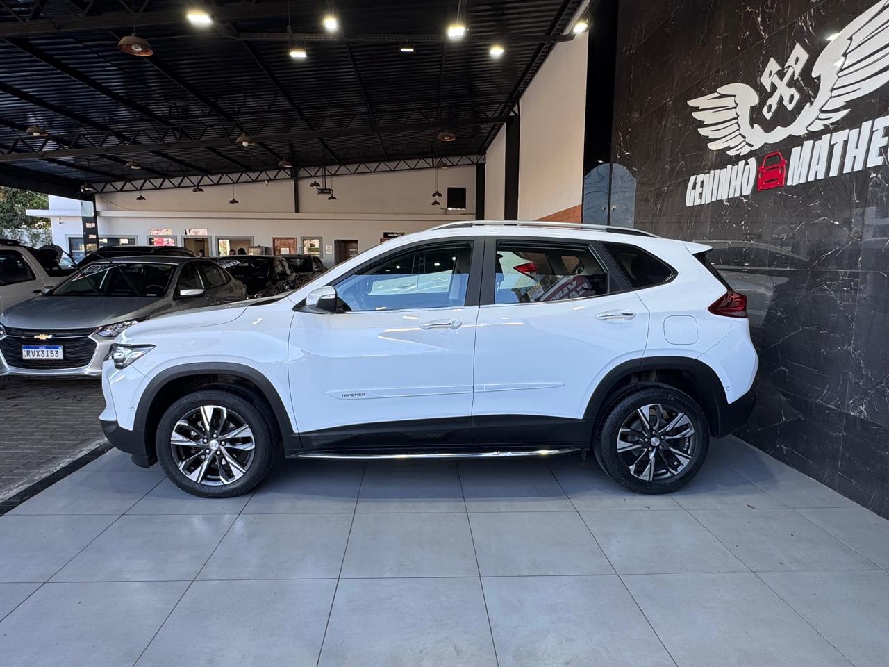 CHEVROLET TRACKER
