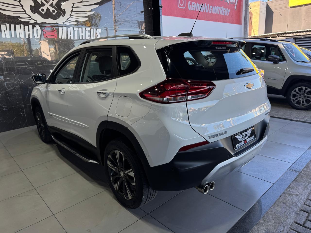CHEVROLET TRACKER