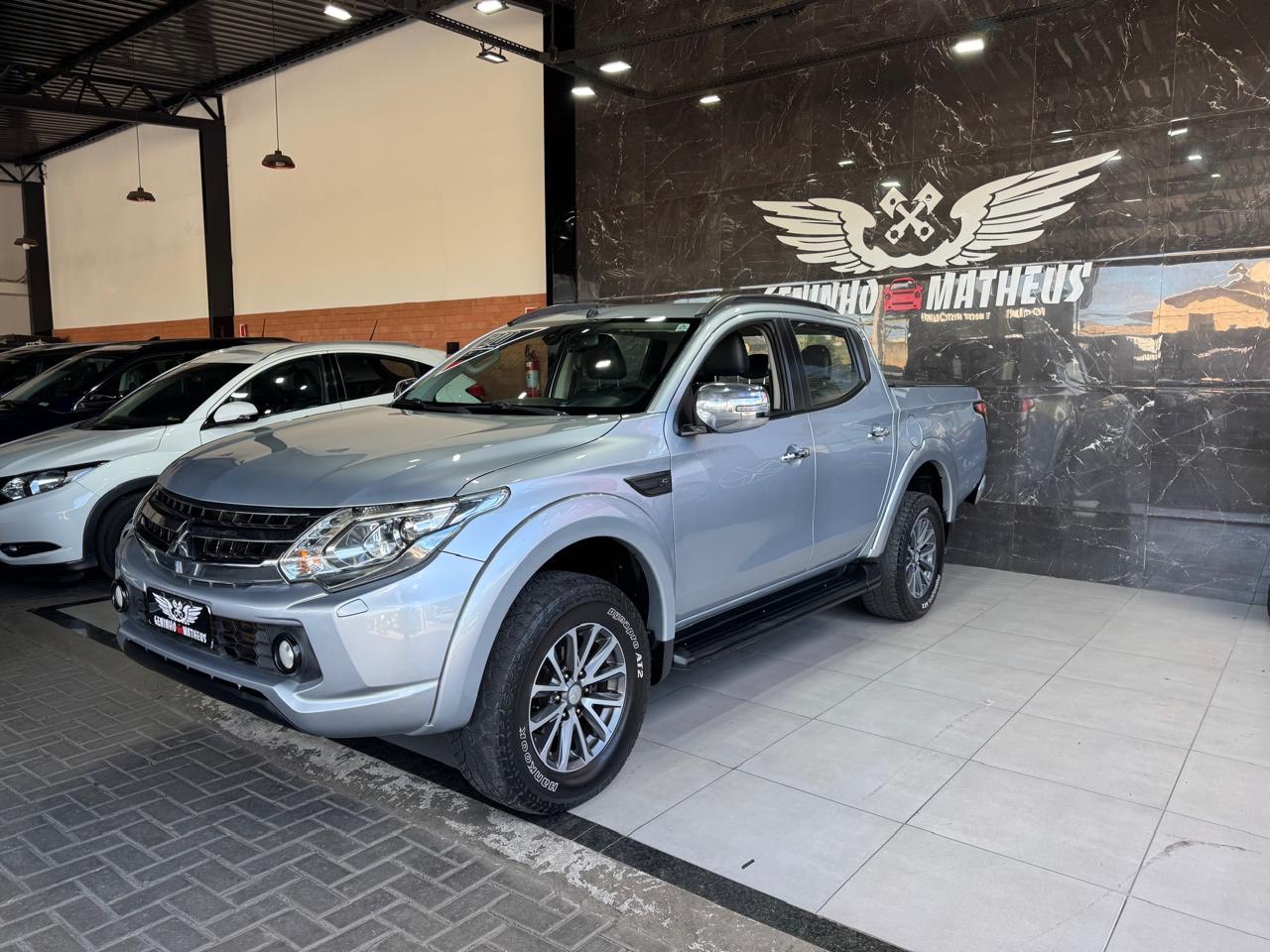 MITSUBISHI L200 TRITON