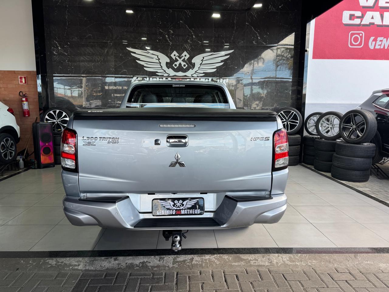 MITSUBISHI L200 TRITON