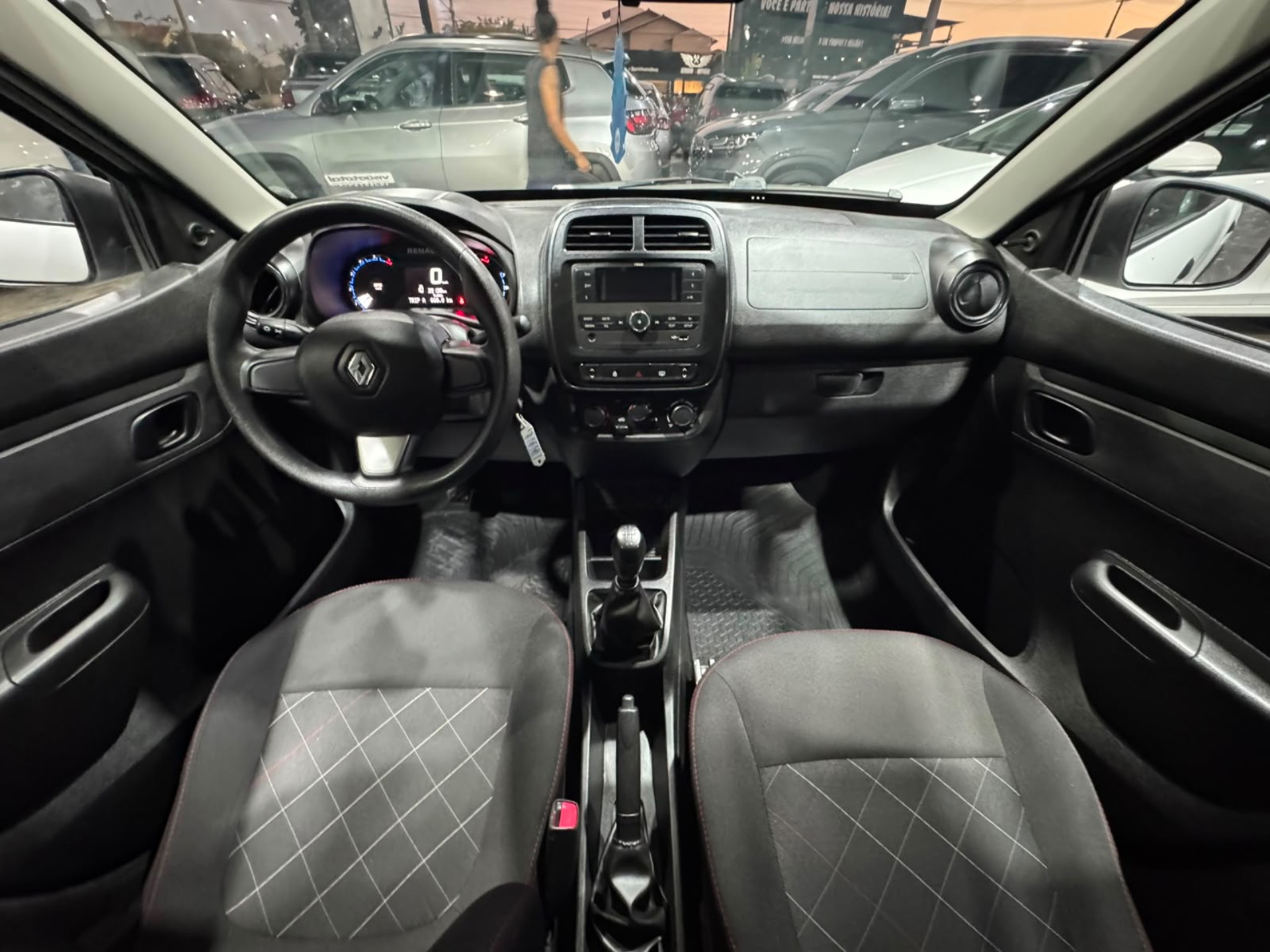 RENAULT KWID