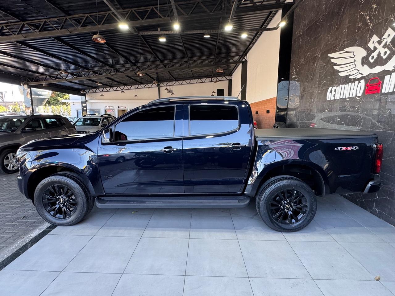 CHEVROLET S10