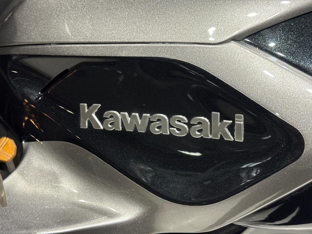 KAWASAKI Z1000 ABS