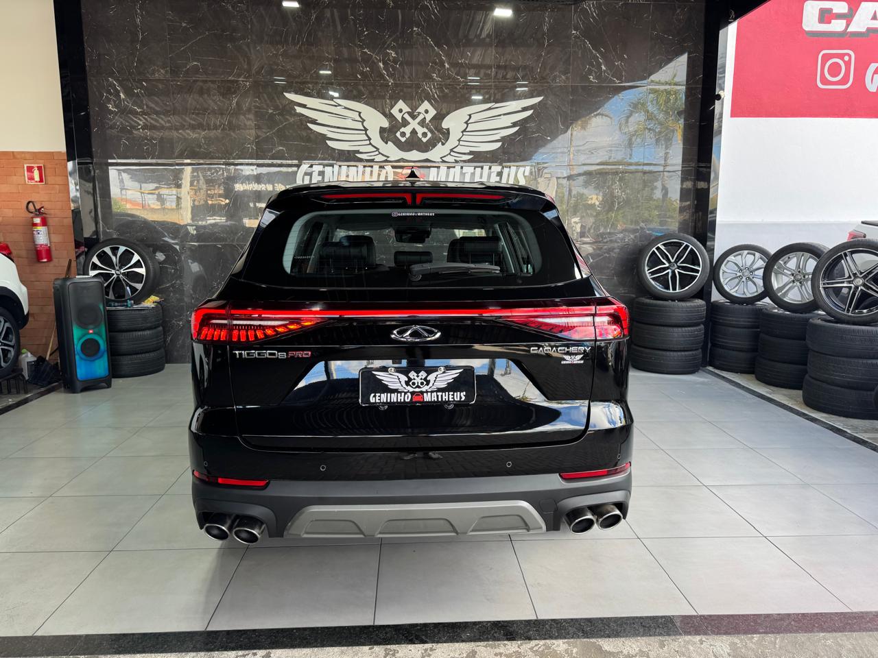 CHERY TIGGO 8