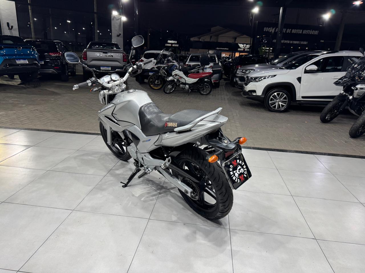 YAMAHA FAZER 250 BLUEFLEX