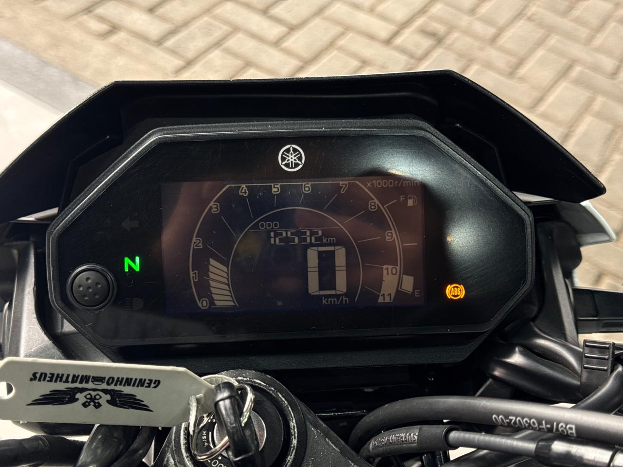 YAMAHA FZ25 FAZER ABS