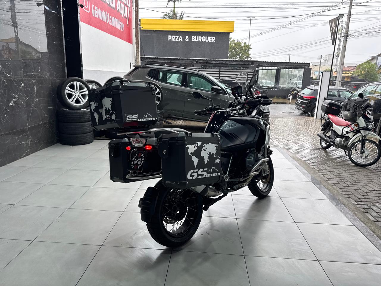 BMW R 1250 GS ADVENTURE TRIPLE BLACK