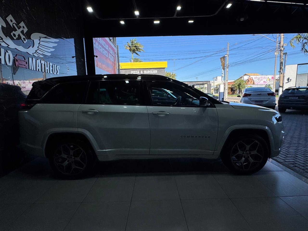 JEEP COMMANDER