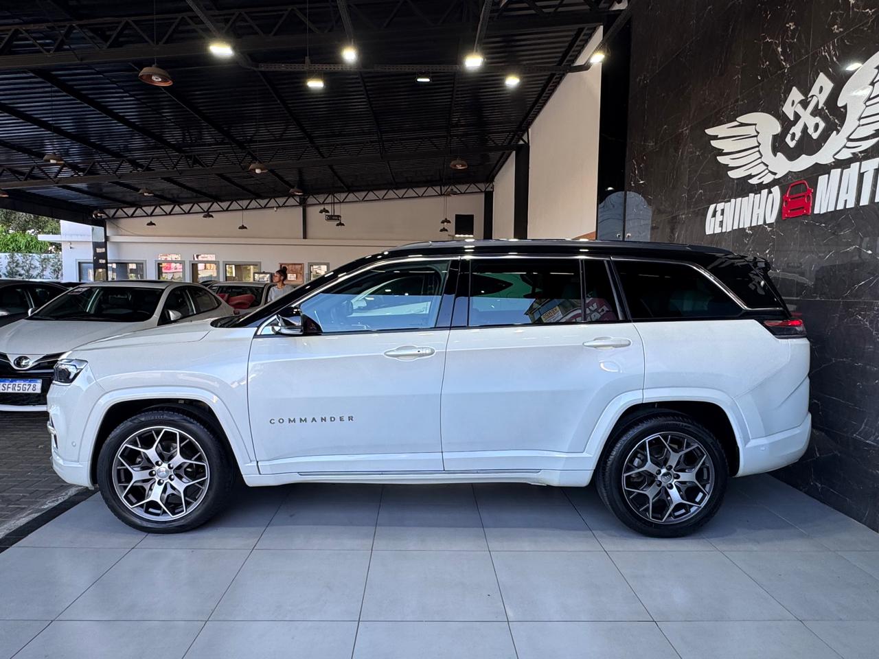 JEEP COMMANDER