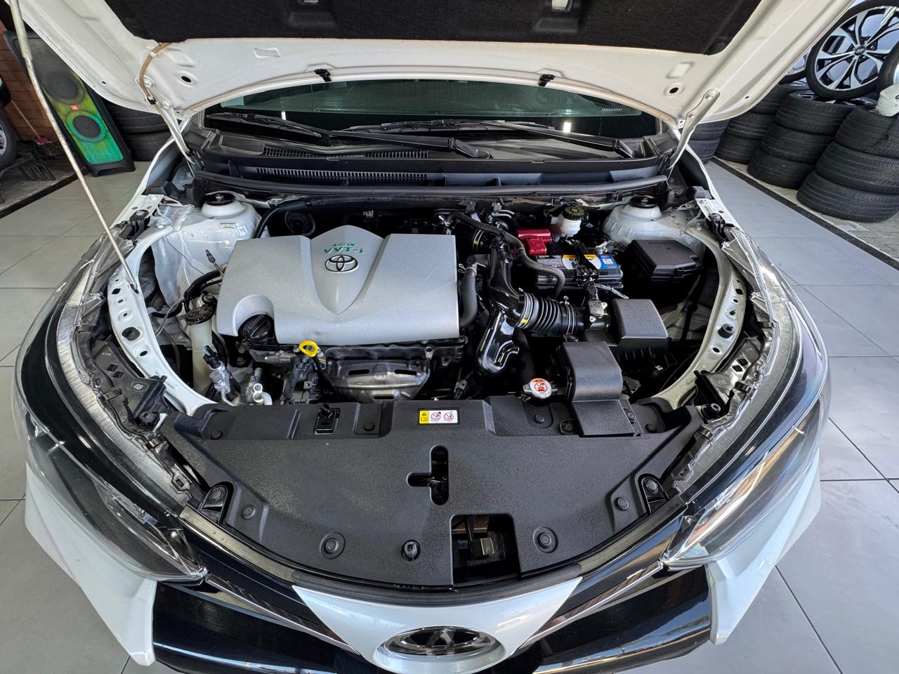 TOYOTA YARIS