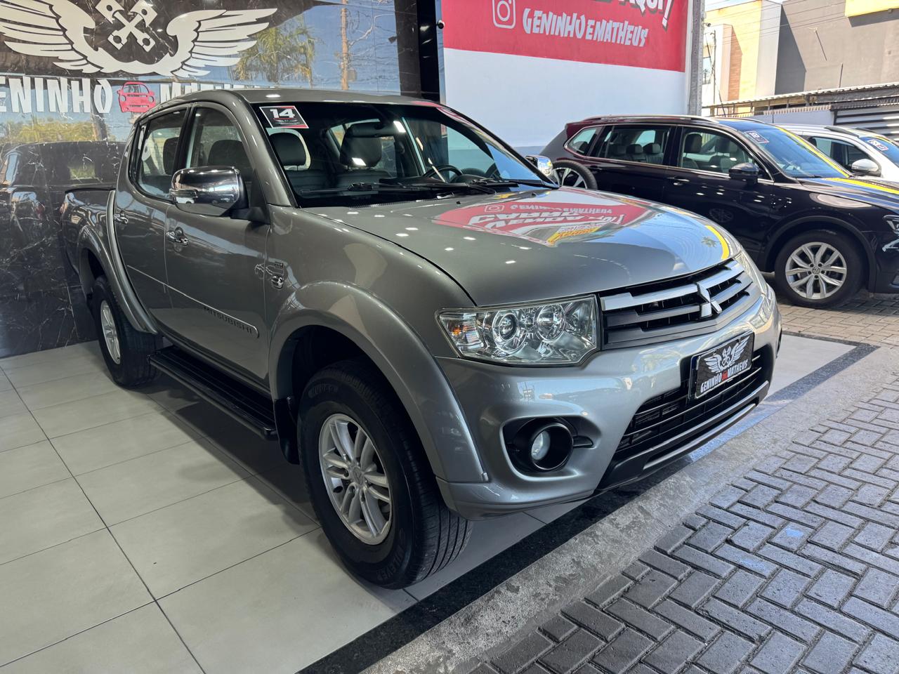 MITSUBISHI L200 TRITON