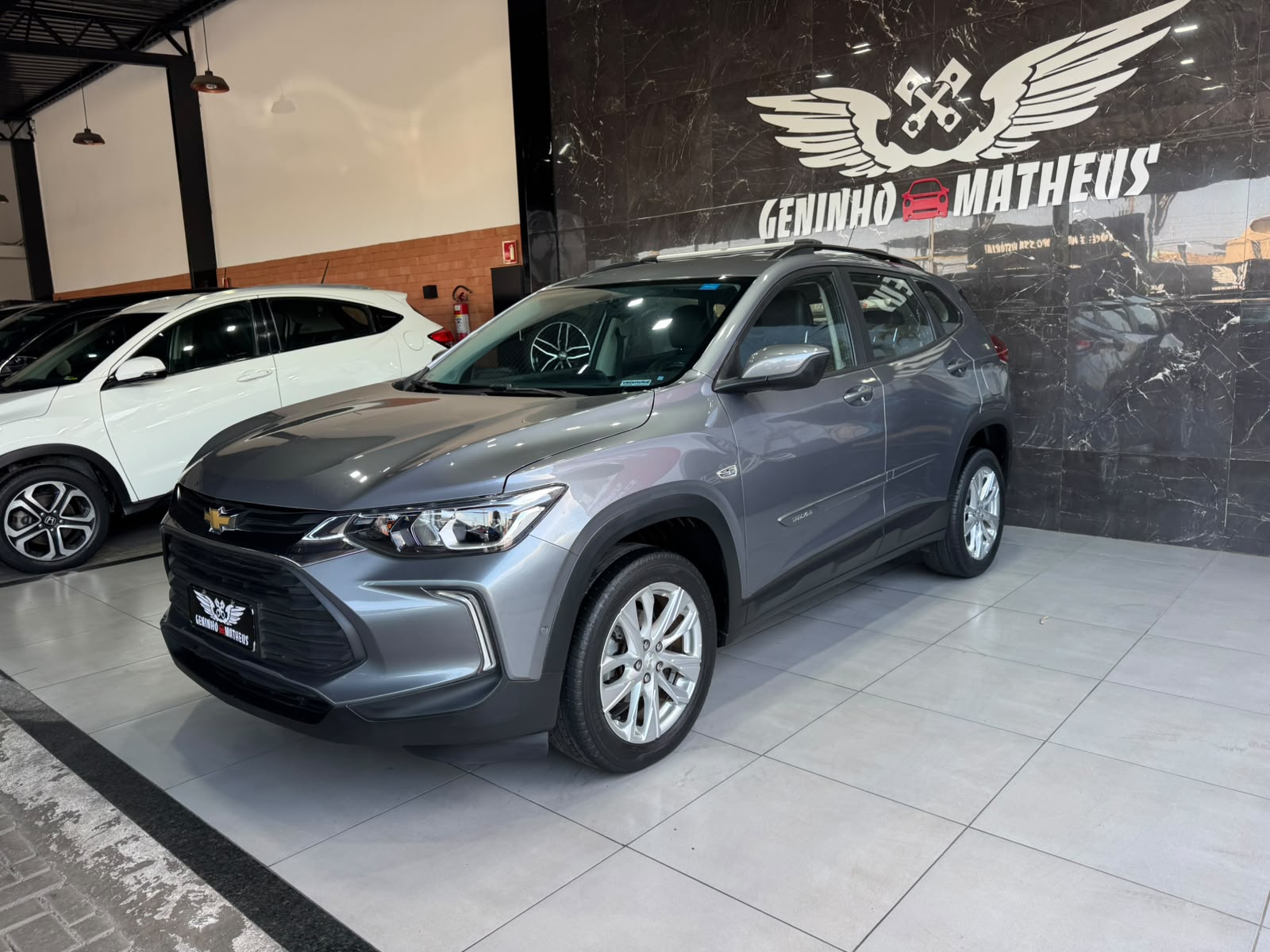 CHEVROLET TRACKER