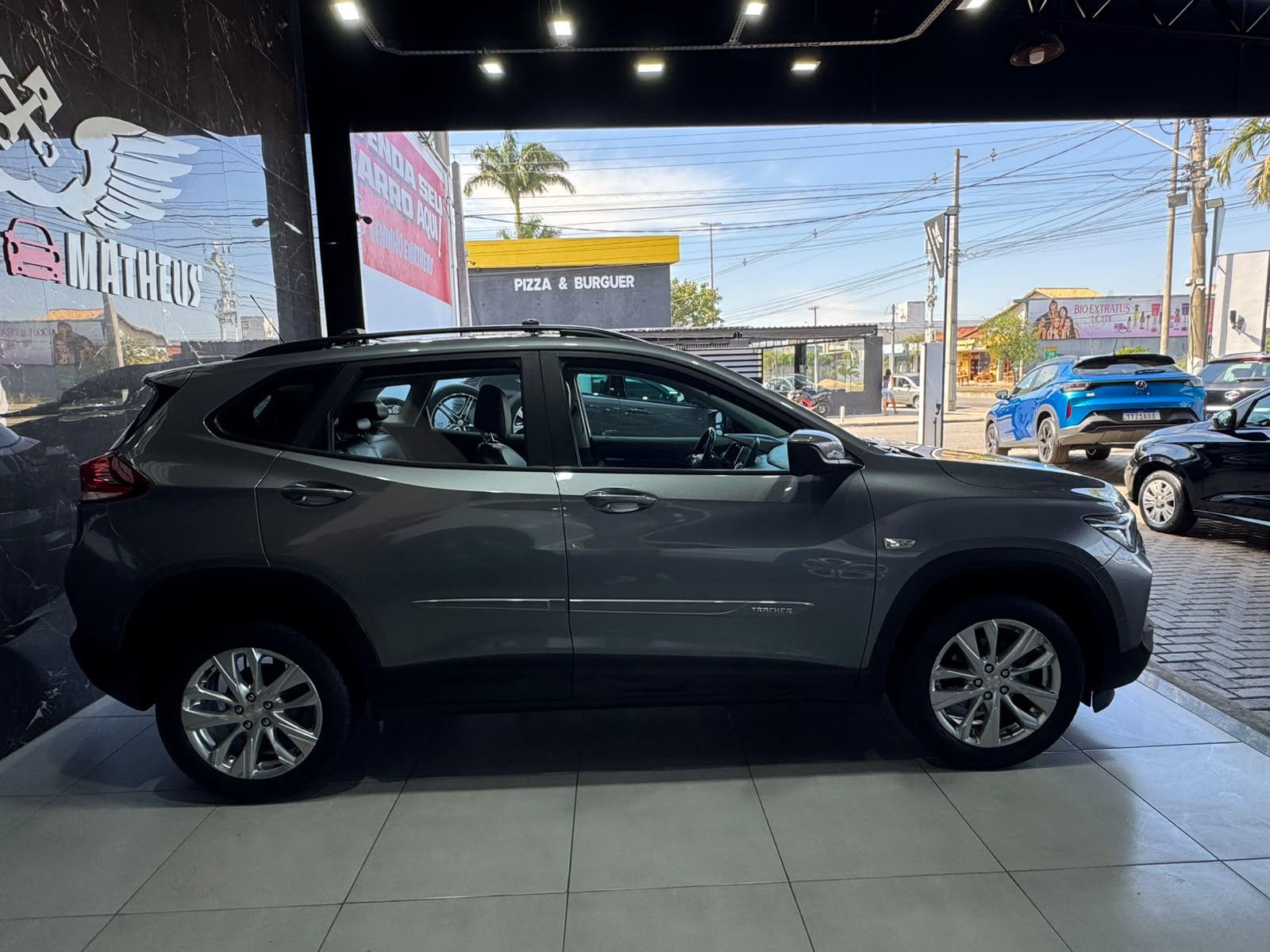 CHEVROLET TRACKER