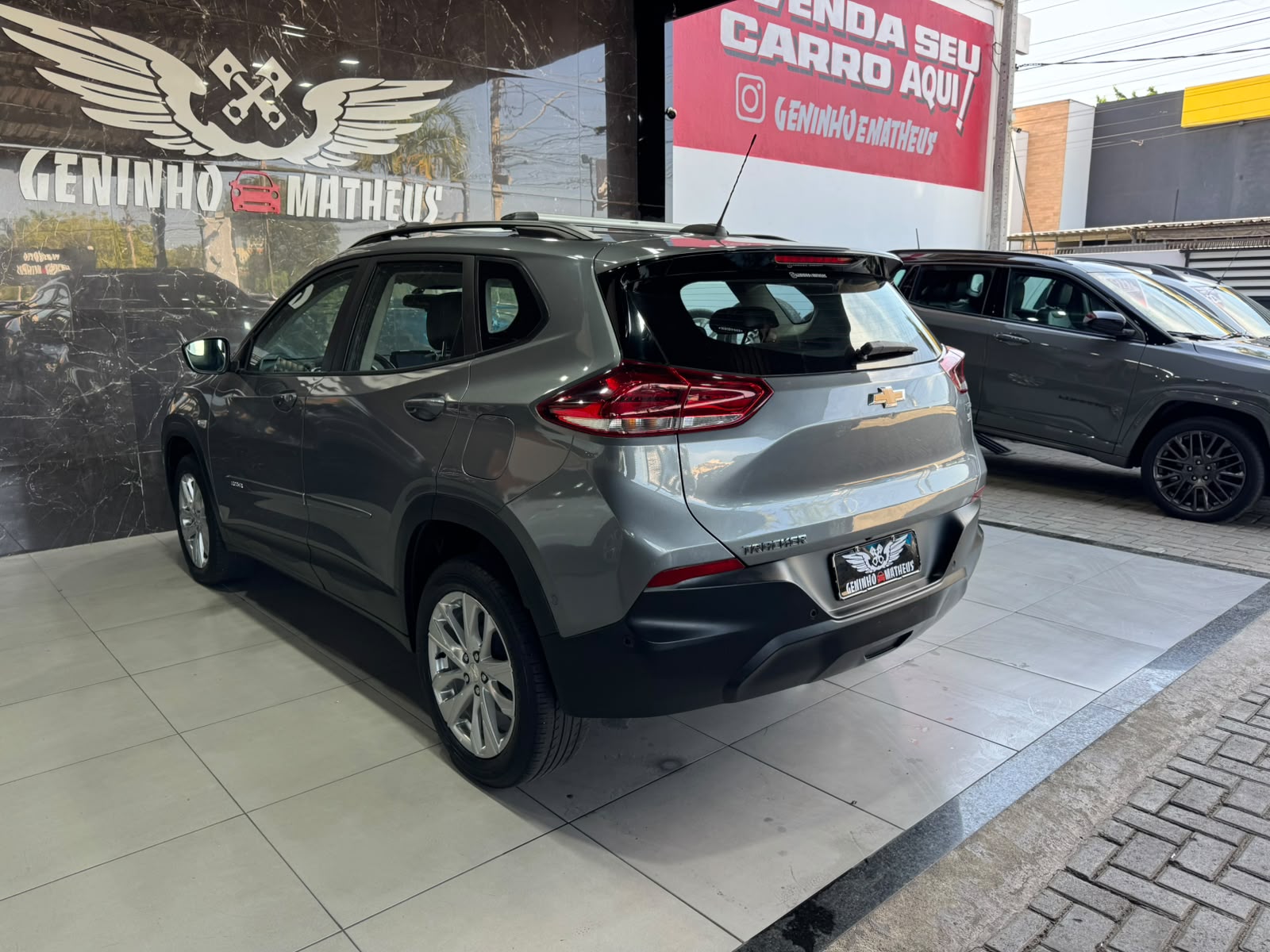 CHEVROLET TRACKER