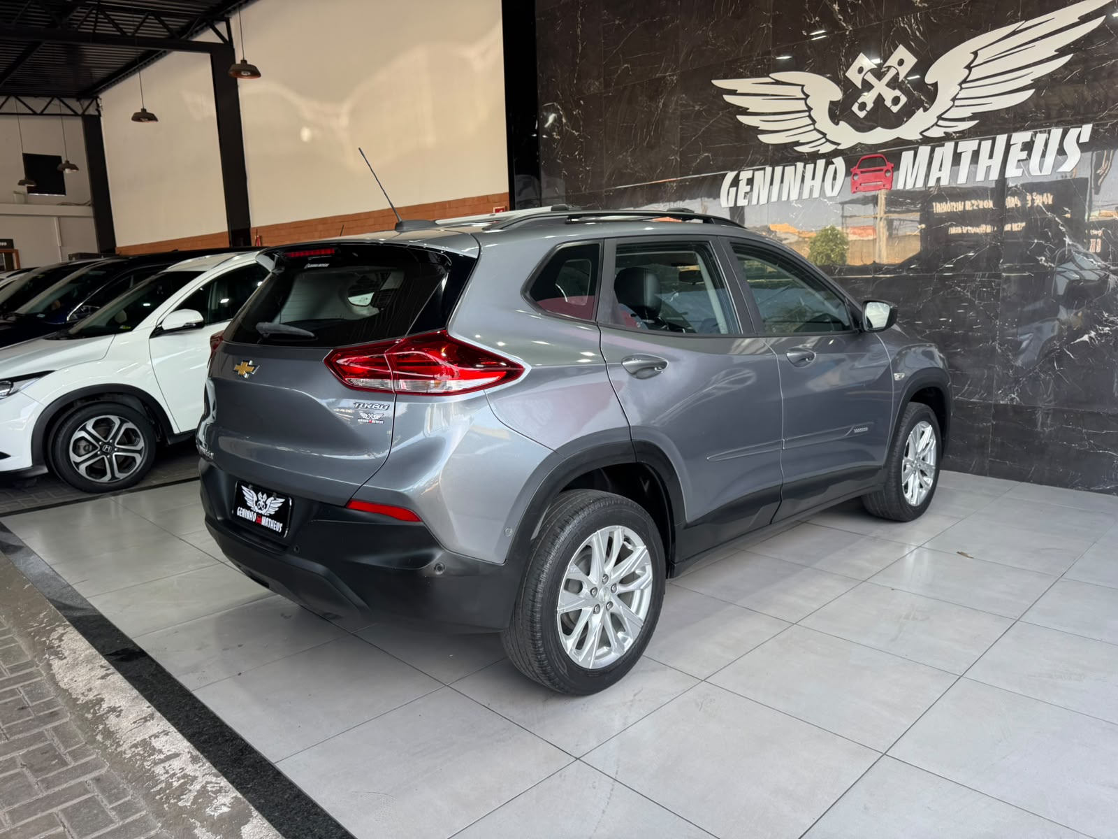 CHEVROLET TRACKER