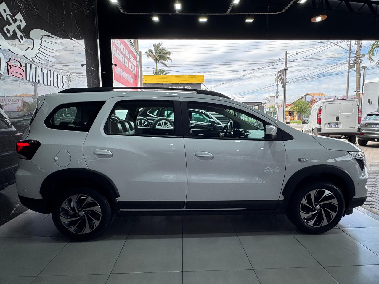 CHEVROLET SPIN