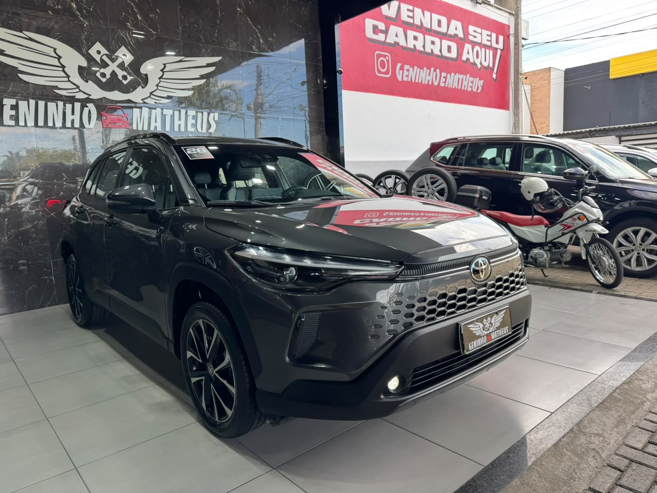 TOYOTA COROLLA CROSS