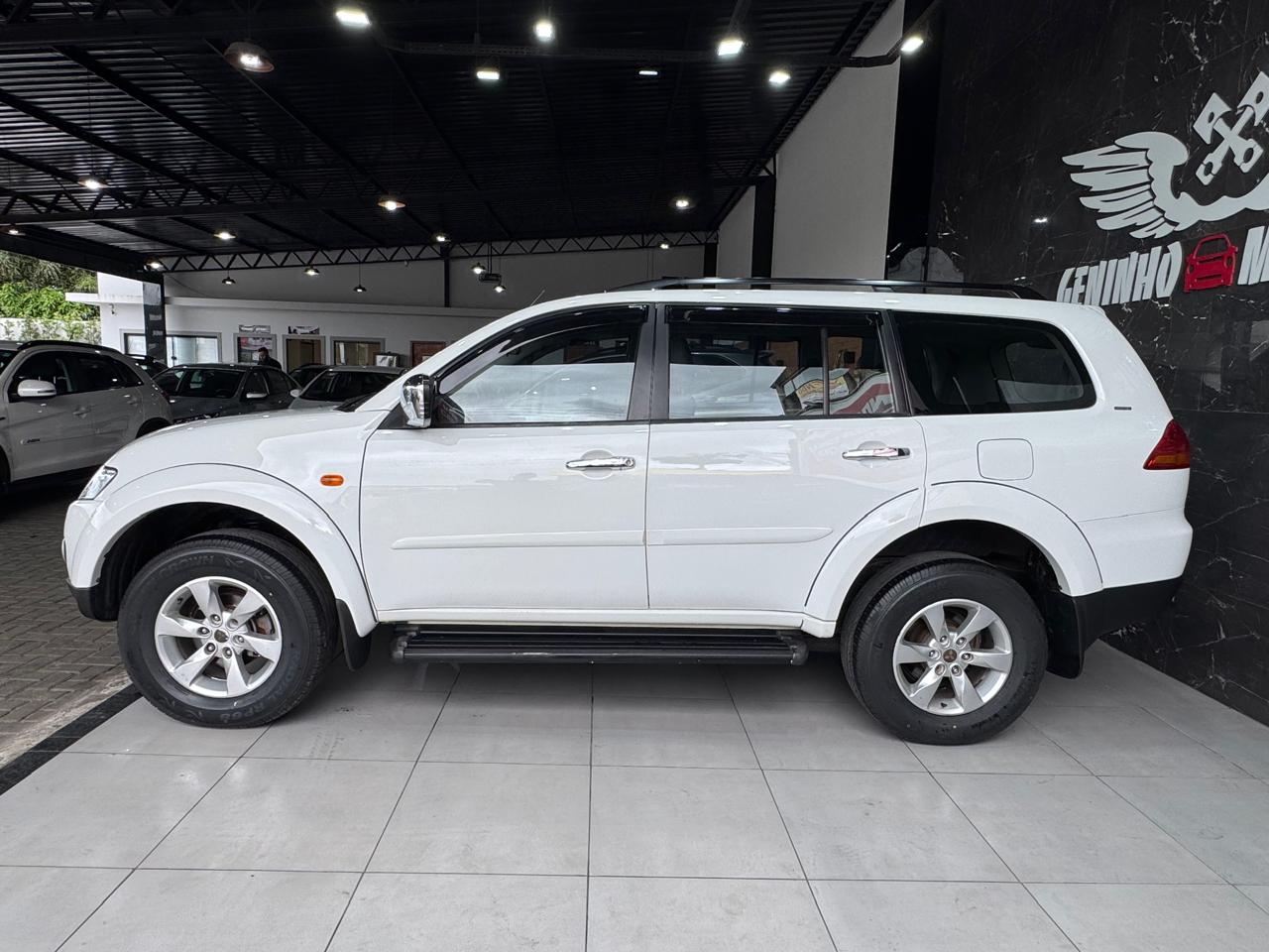 MITSUBISHI PAJERO DAKAR