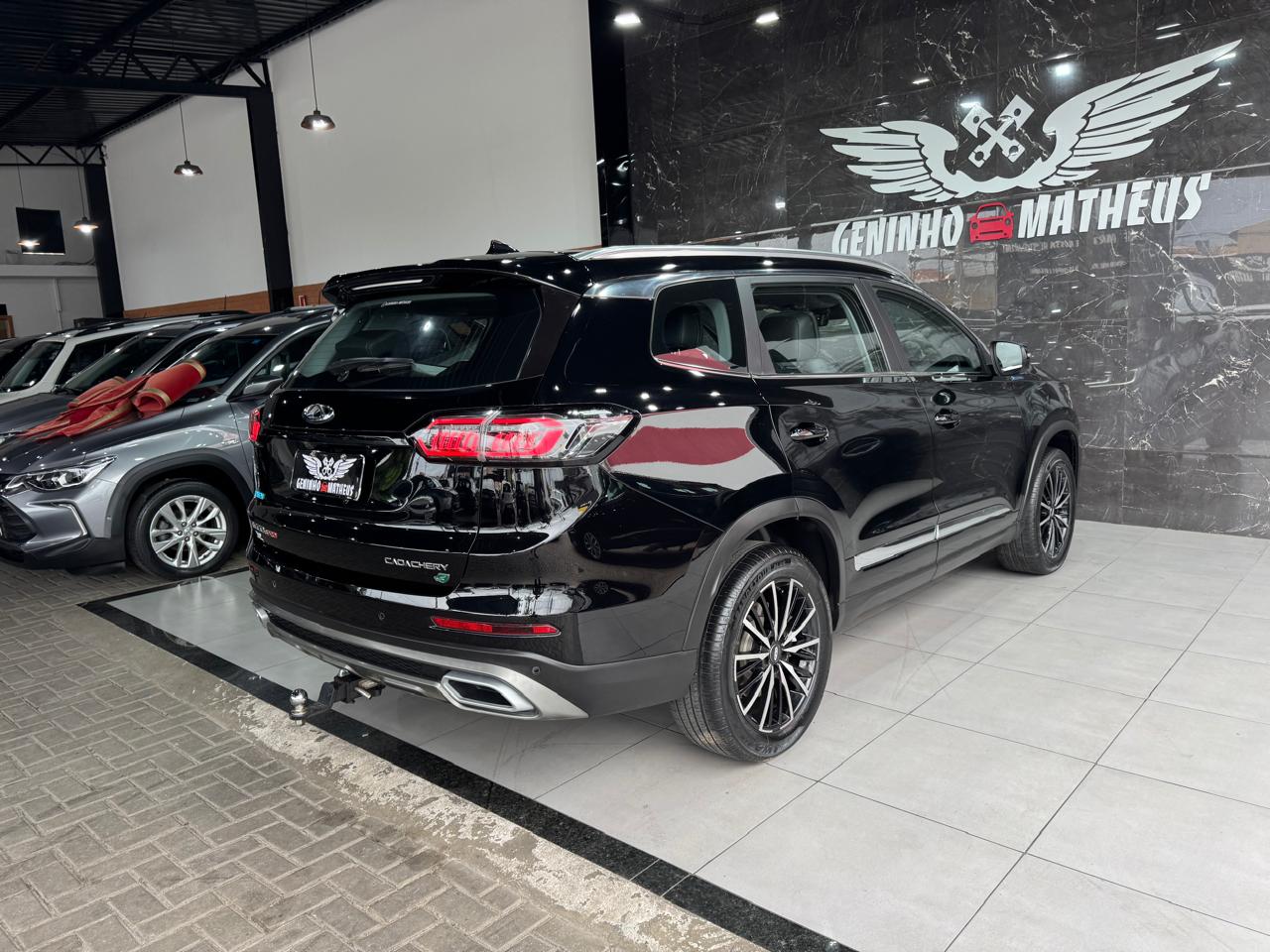 CHERY TIGGO 8