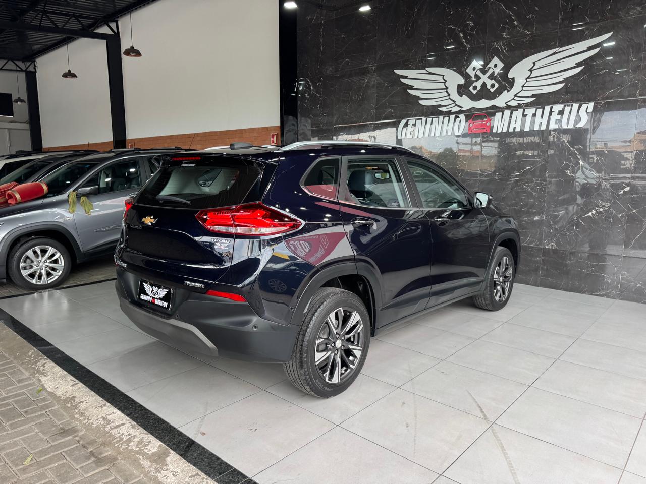 CHEVROLET TRACKER