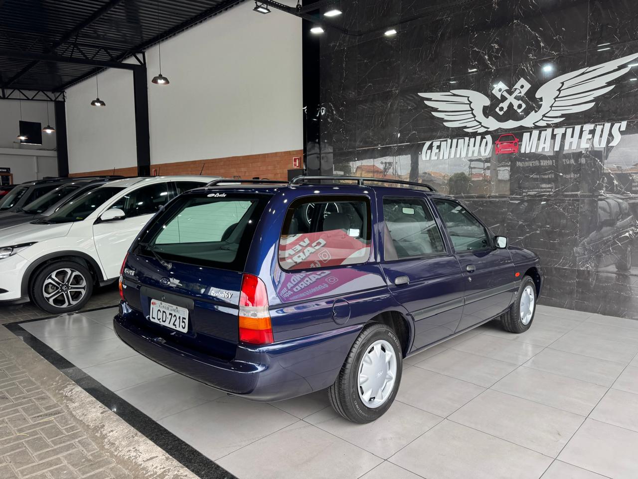 FORD ESCORT