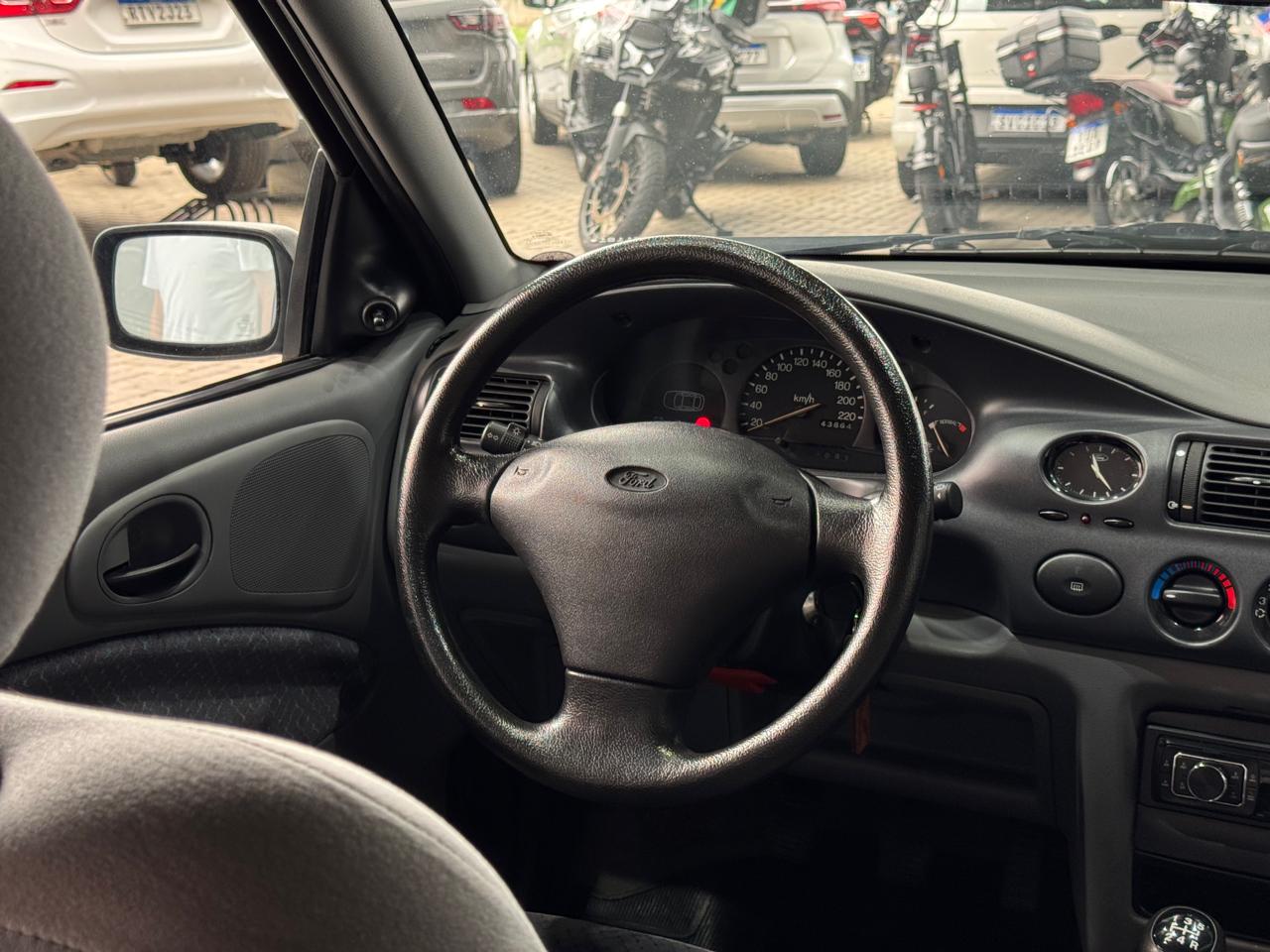 FORD ESCORT