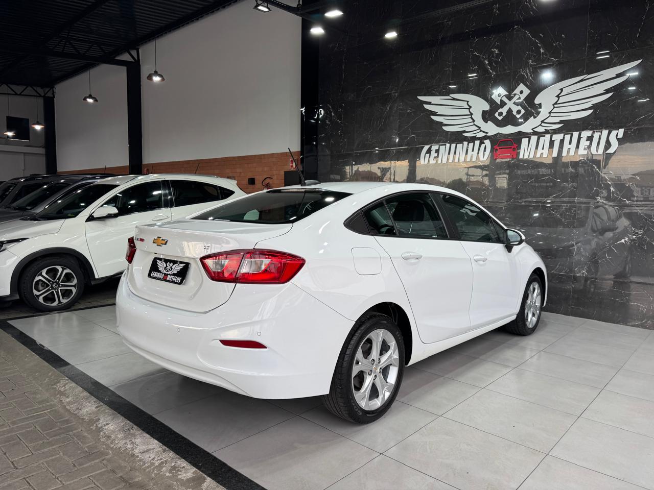CHEVROLET CRUZE