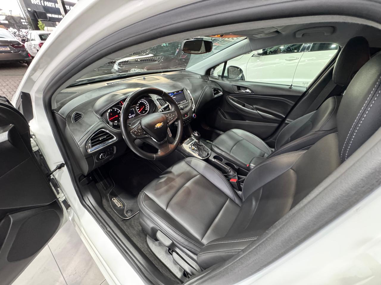 CHEVROLET CRUZE