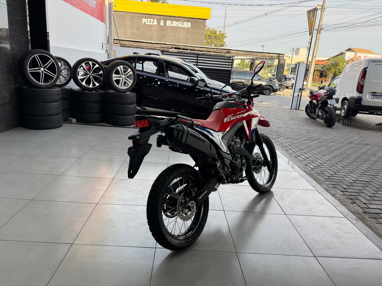 HONDA XR 300L TORNADO