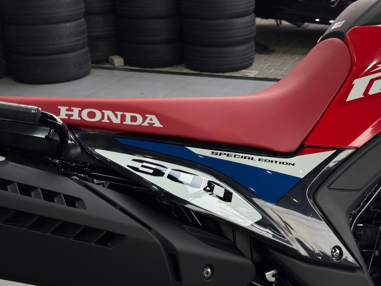 HONDA XR 300L TORNADO