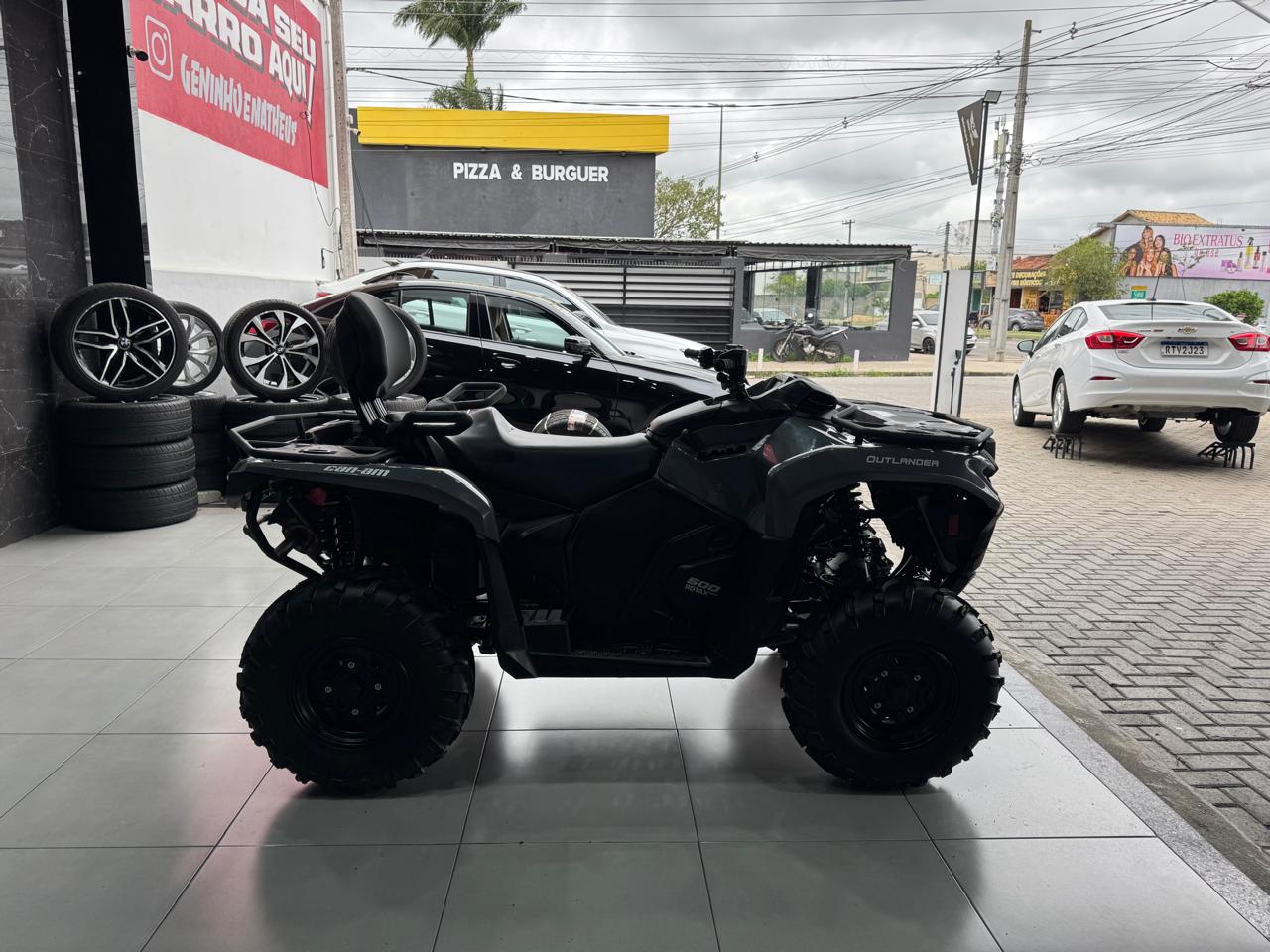 CAN-AM OUTLANDER PROHD5
