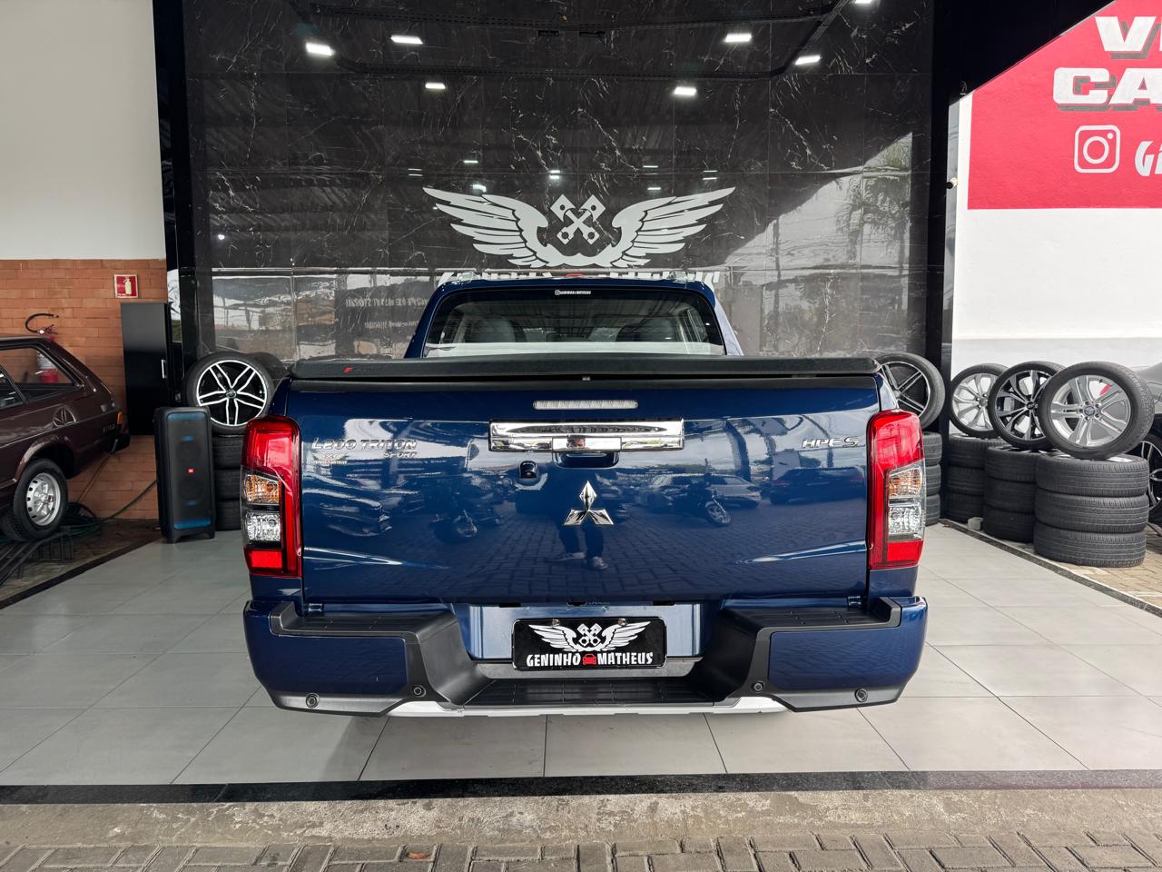 MITSUBISHI L200 TRITON