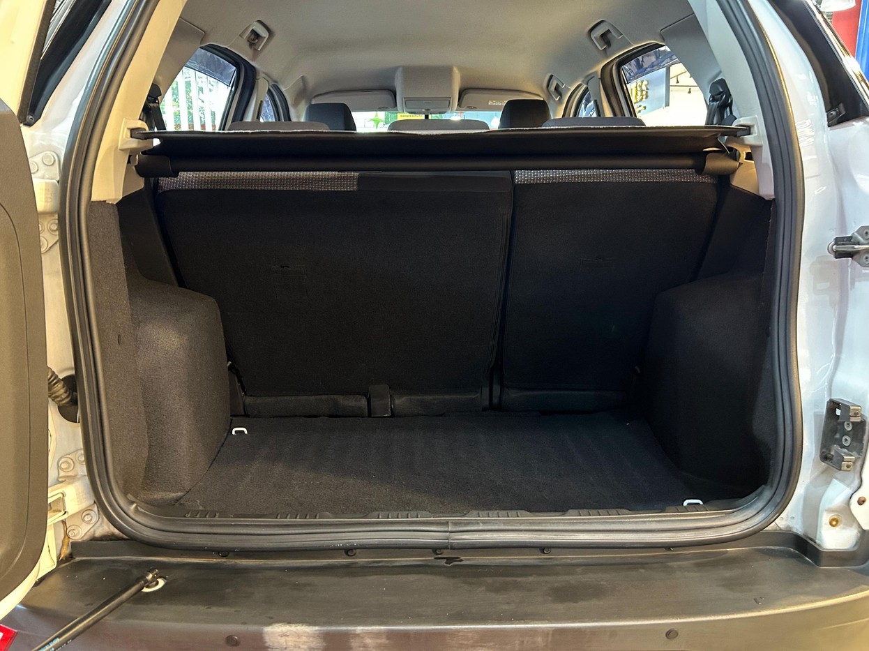Car Image 21