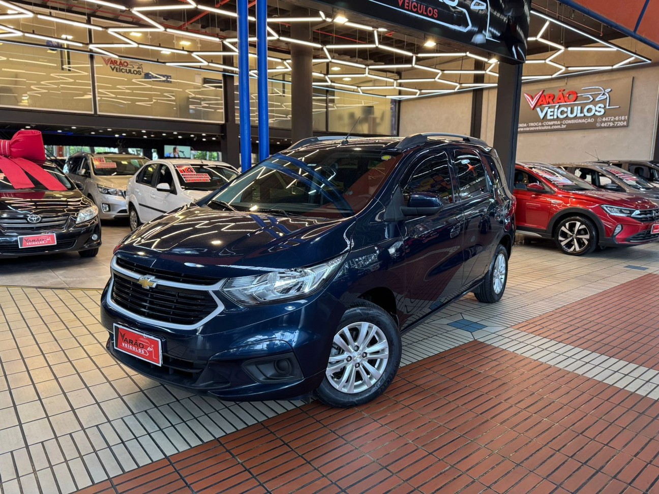 Car Image 17