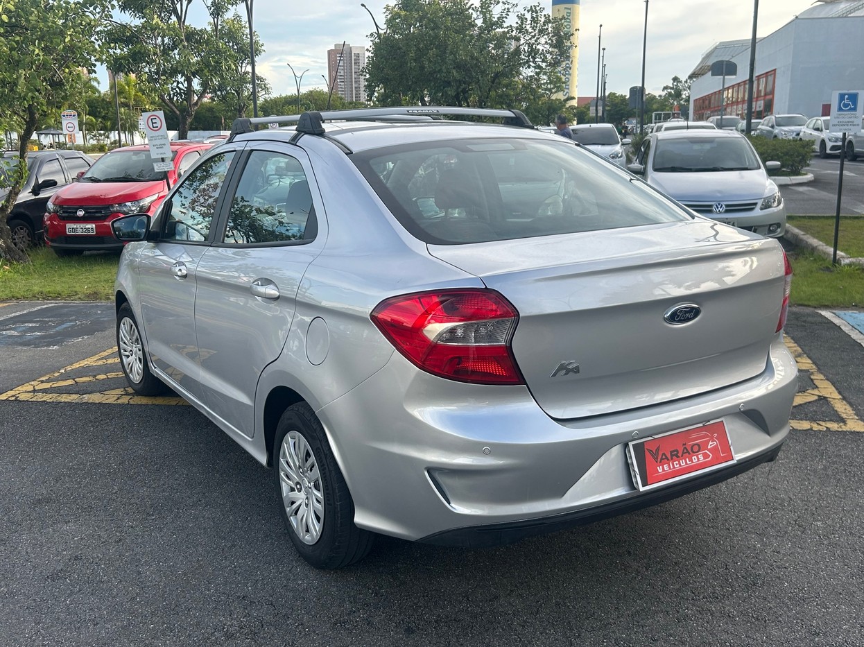 Car Image 6