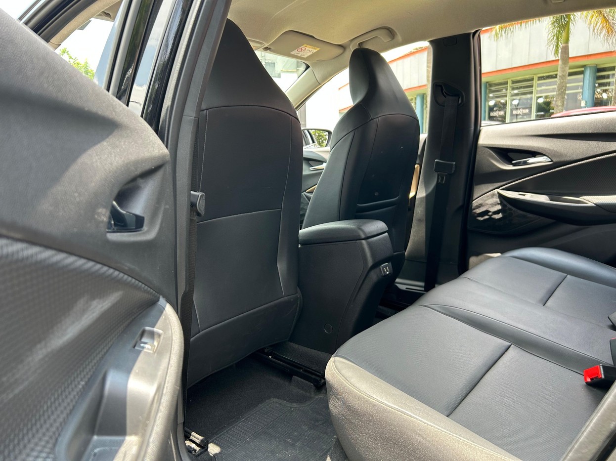 Car Image 8