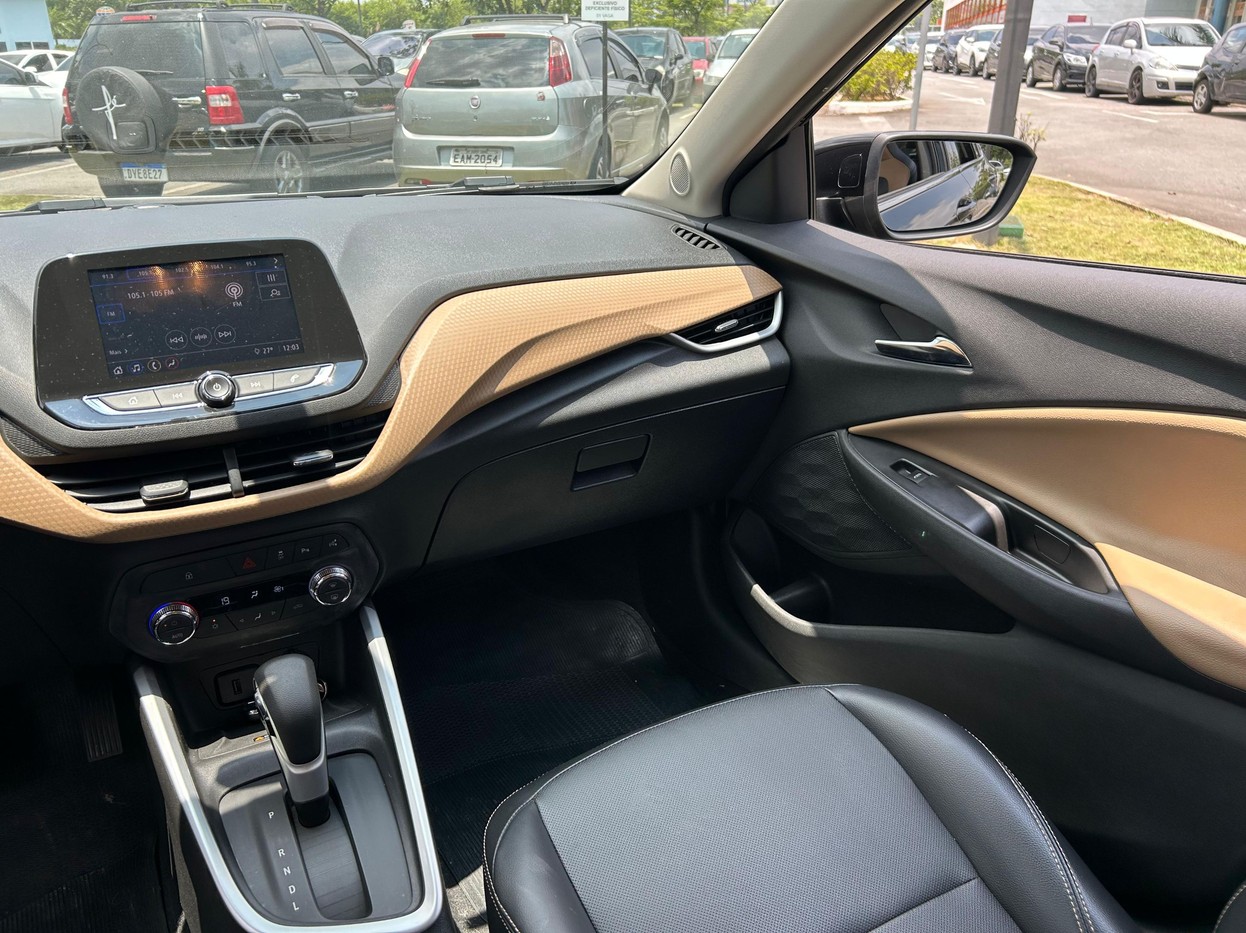 Car Image 13