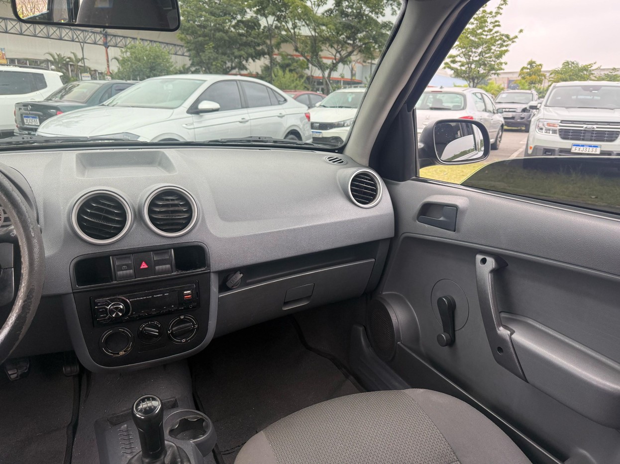 Car Image 11
