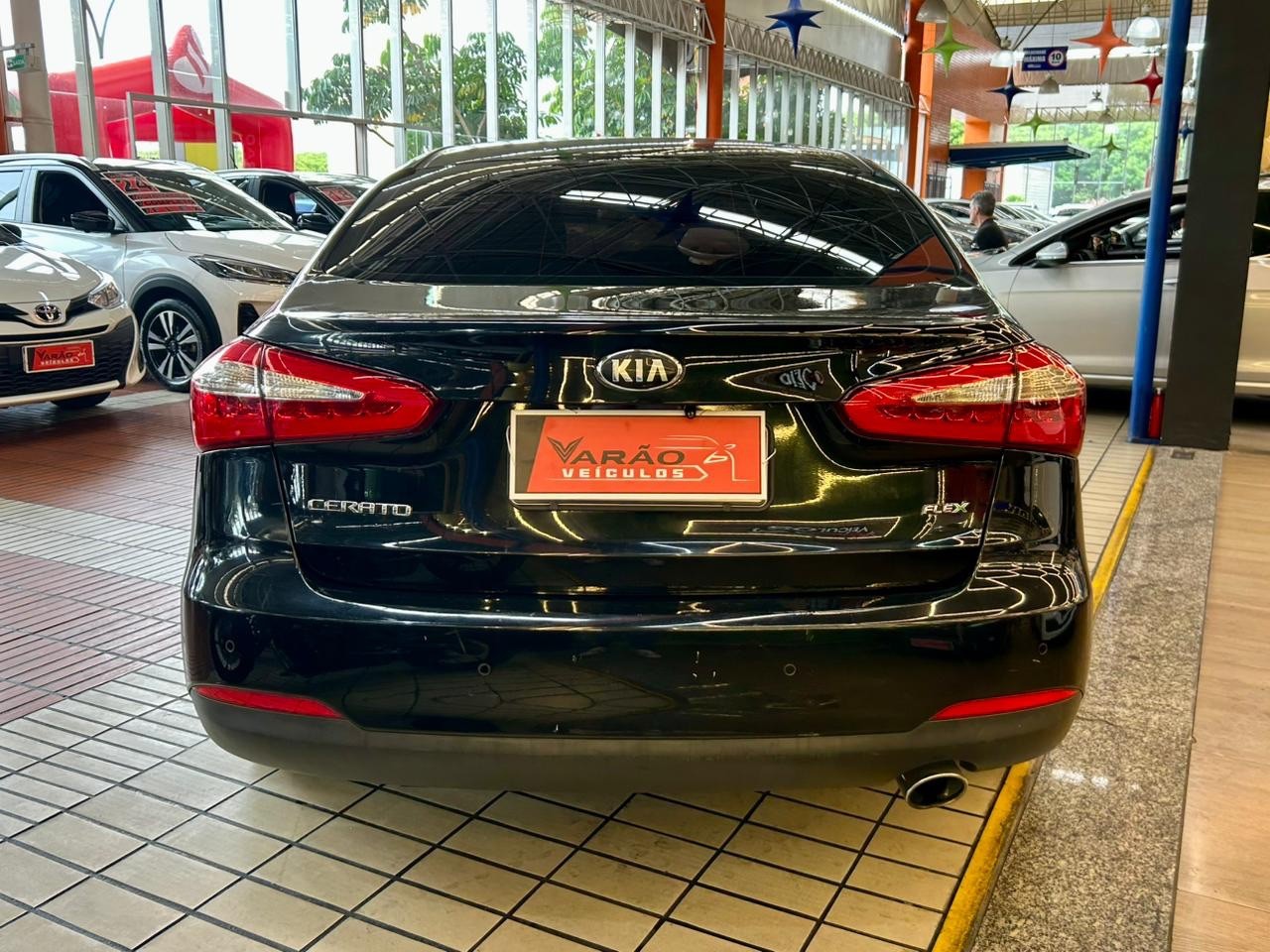 KIA CERATO 1.6 SX 16V