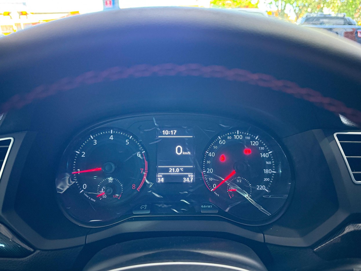 VOLKSWAGEN GOL