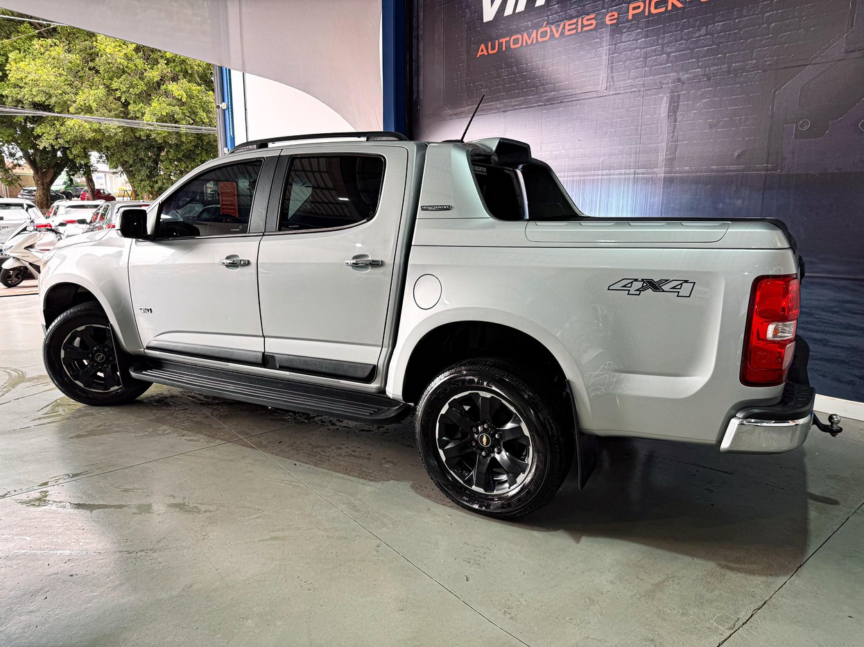 CHEVROLET S10