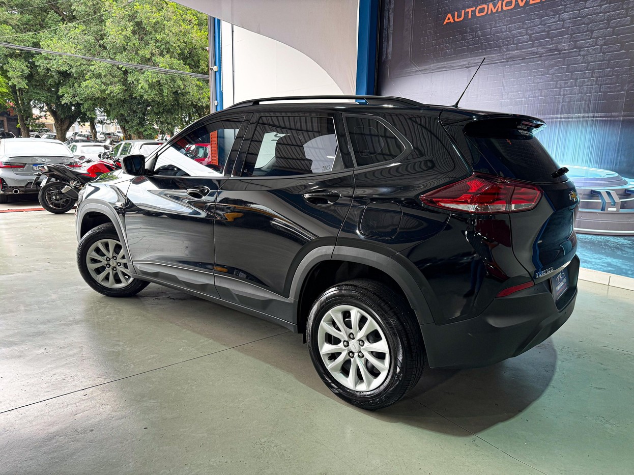 CHEVROLET TRACKER