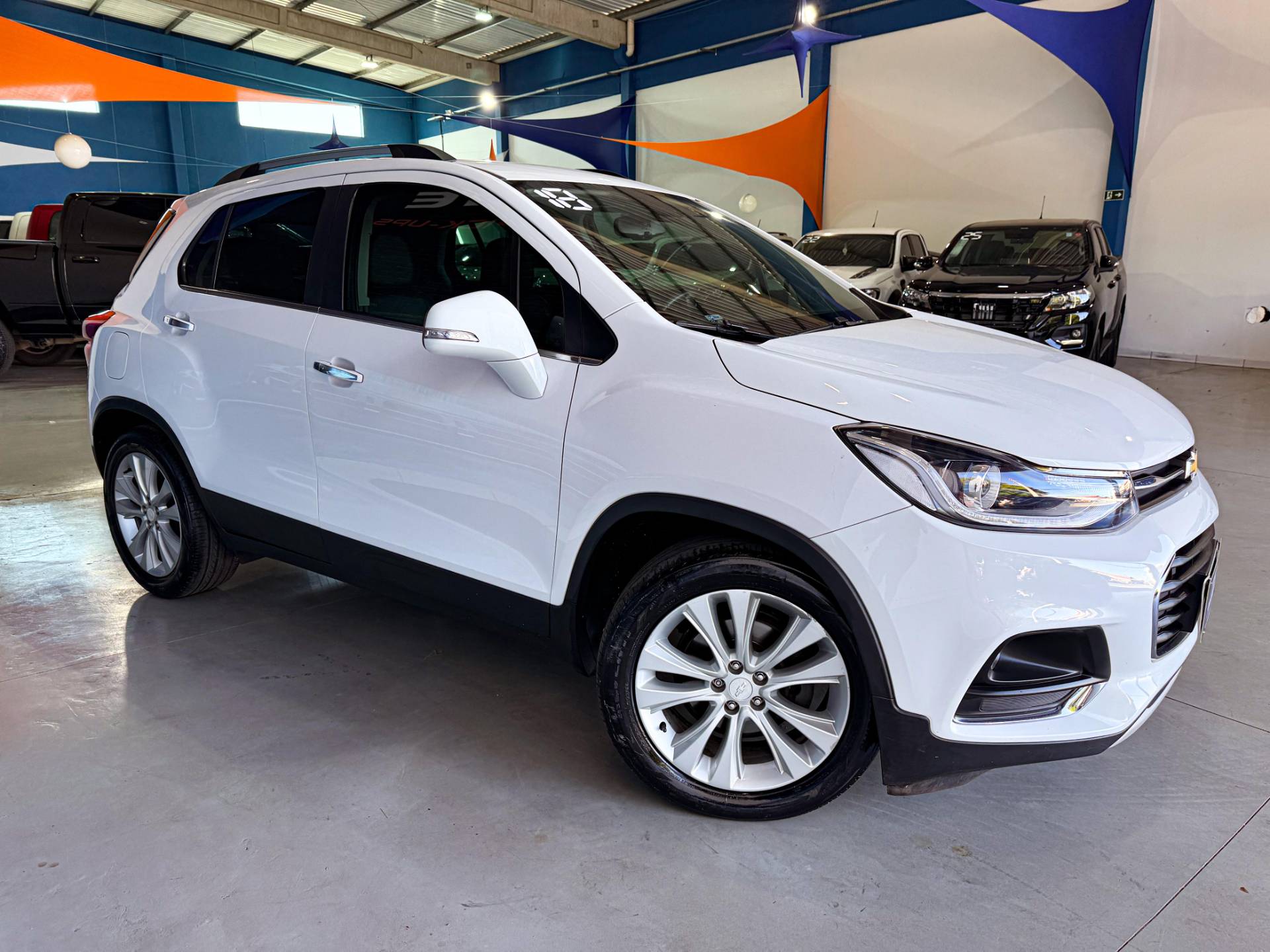 CHEVROLET TRACKER