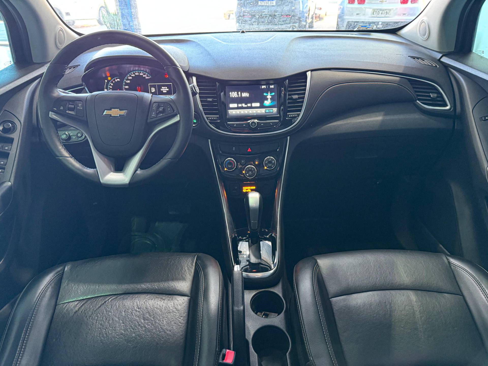 CHEVROLET TRACKER