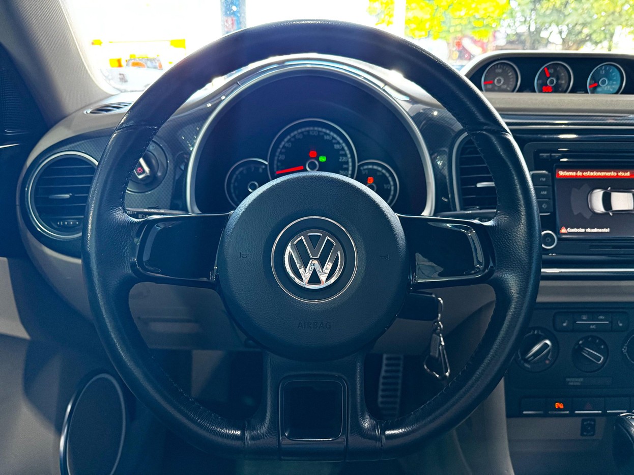 VOLKSWAGEN FUSCA